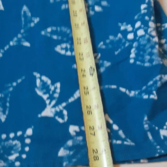 LUCKY BRAND BLUE AND WHITE BUTTON DOWN FRONT SHIRT, XL - Picture 7 of 10